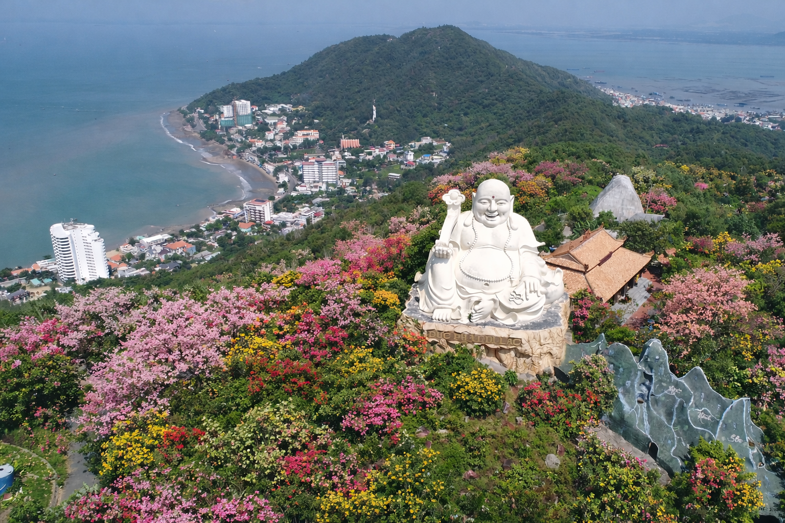 KHU VĂN HOÁ TÂM LINH HỒ MÂY