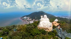 Tượng Phật Di Lặc cao 30m nằm trên đỉnh núi lơn HỒ MÂY PARK VŨNG TÀU, là một trong những tượng phật lớn nhất tỉnh Bà Rịa Vũng Tàu